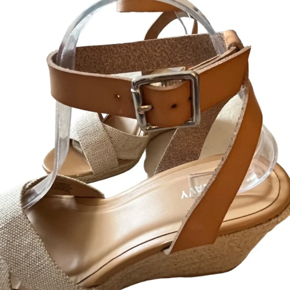 Old Navy‎ Oatmeal Canvas & Tan Leather Espadrille Wedges Size 8.5